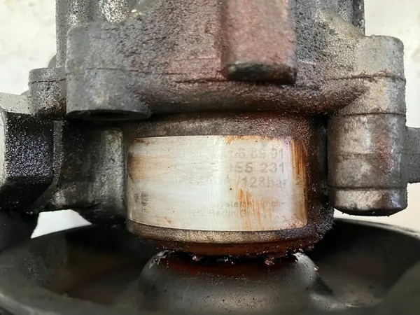 Servostyrningspump 3.0 CDI 642 Mercedes S-Klass W221 A0044668901 image 4