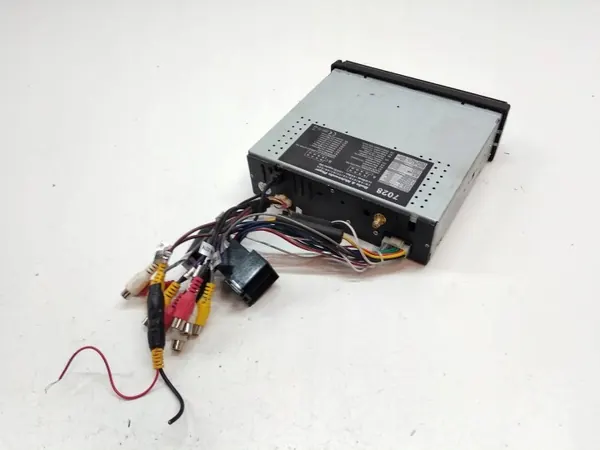 Rádio com ecrã deslizante OEM 5907911280208 VW Lupo image 4