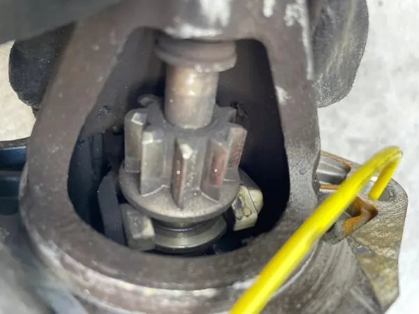Starter OEM 25198414 voor Opel Corsa E - Gebruikt image 4