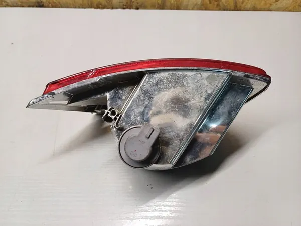 Lanterna de neblina traseira Renault Kadjar OE 265858137R image 3