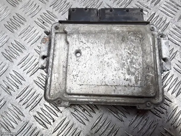 2009 Opel Zafira ECU 1900CDTI 0281014194 image 3