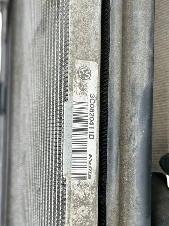 Radiador completo Volkswagen PASSAT B7 3C0820411D image 7