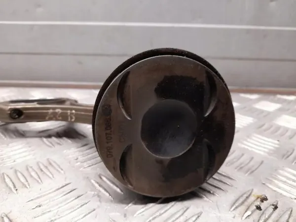 Pistons Audi A8 4.0 TFSI OEM 079107066EM - Occasion image 3