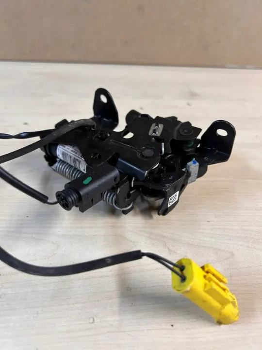Fecho capô BMW X1 F48 F49 OEM 737697804 image 3