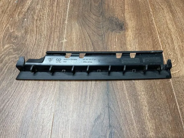 Porsche OEM 9Y0807819A Tira Parachoques Trasero Izquierdo image 7
