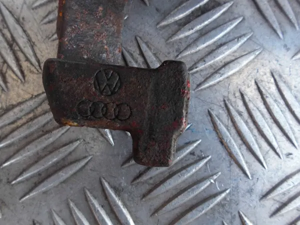 AUDI A4 B6 Remklauwbeugel Rechts of Links image 4