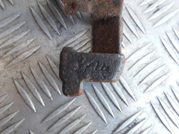 AUDI A4 B6 Remklauwbeugel Rechts of Links image 5