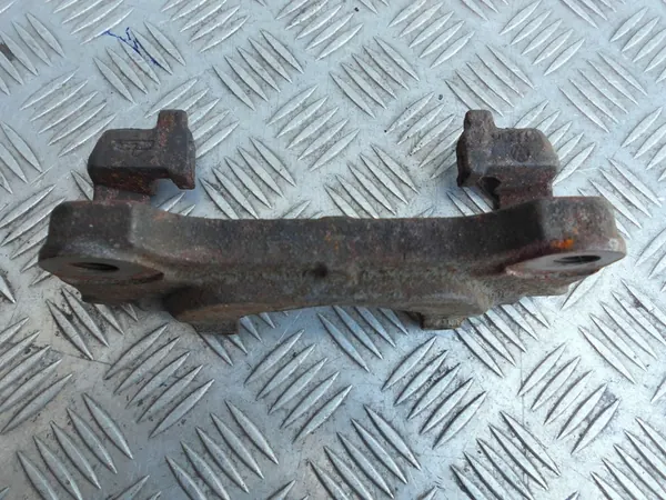 AUDI A4 B6 Remklauwbeugel Rechts of Links image 9