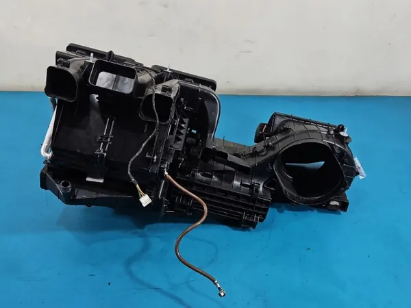 Mercedes lämmitysydin OEM 116456-380 W246 image 6