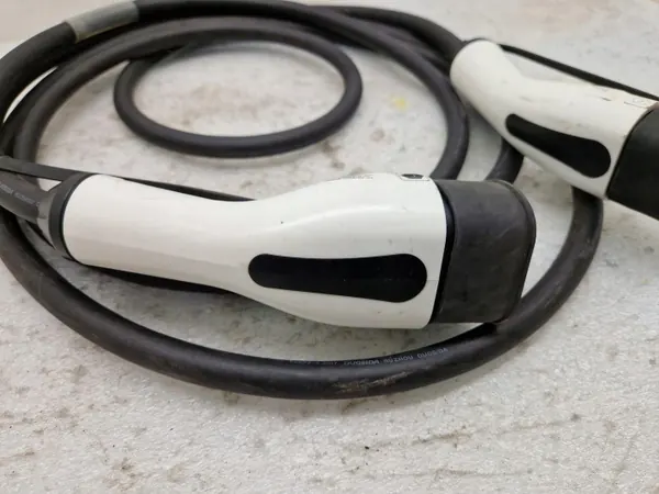 Câble de charge MG ZS EV XPENG P7 OEM V4-DSIEC2E-EV32P image 3