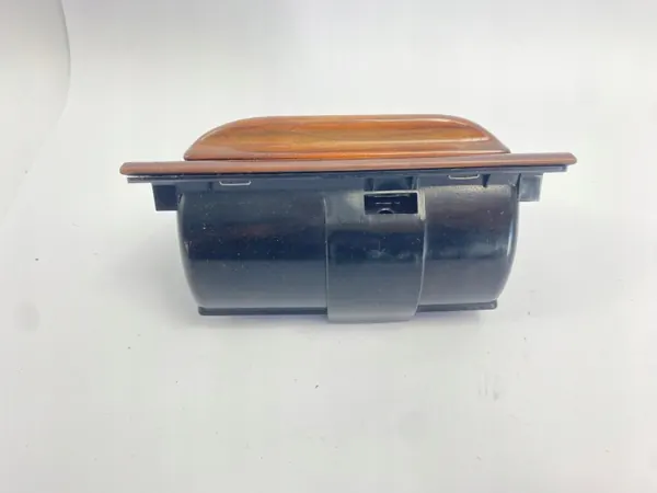 OEM POPIELNICZKA/SDV07626 Voorasbak voor Mercedes W124 image 4
