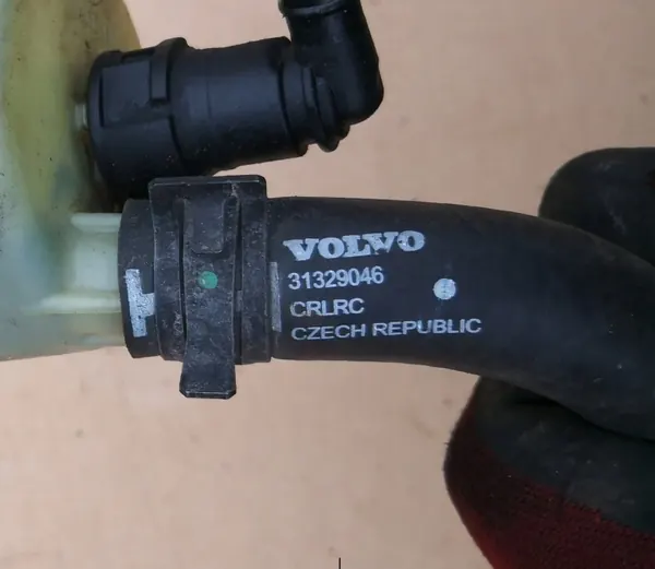 Manguera de dirección Volvo 31329046 para XC60 I 2.4 D3/D4/D5 image 3