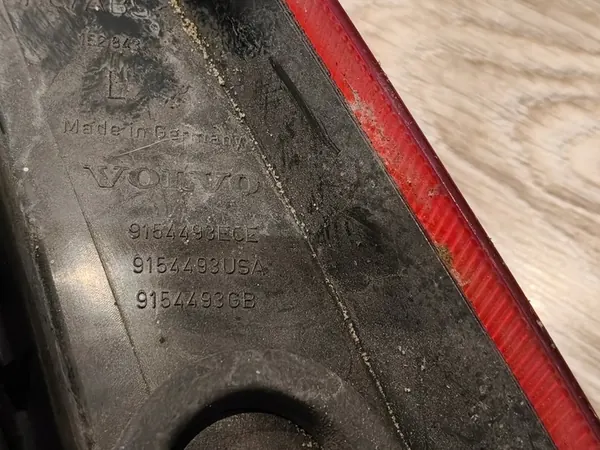 Luz trasera izquierda VOLVO V70 II 9154493ECE image 6