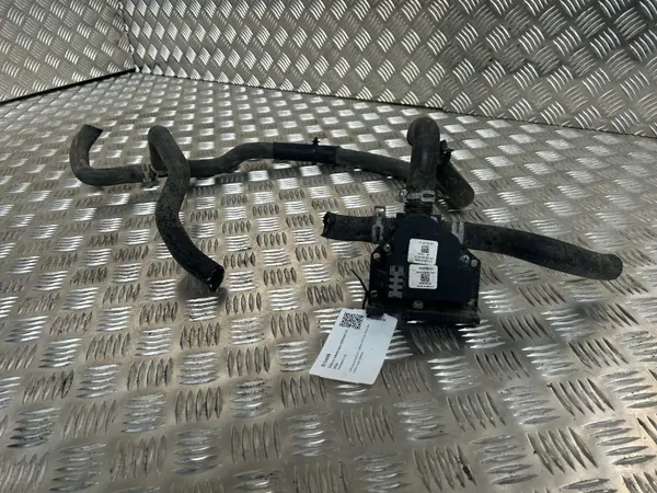 Válvula control líquido Tesla Model S 2017 OEM 600738400F image 3