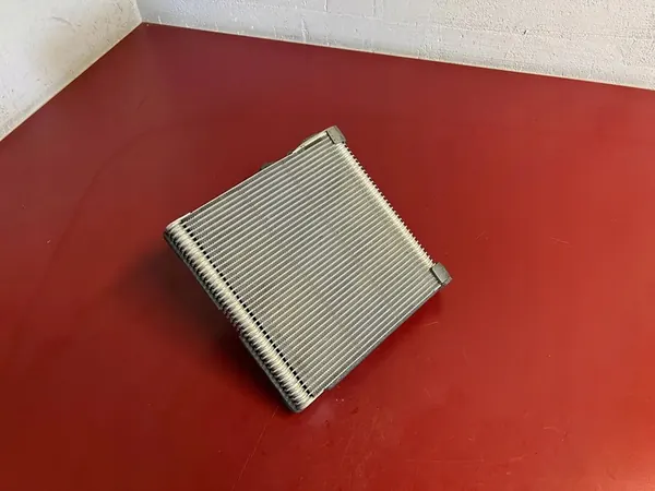 Evaporador de ar condicionado BMW X1 U11 2022 3VS1334000 image 2