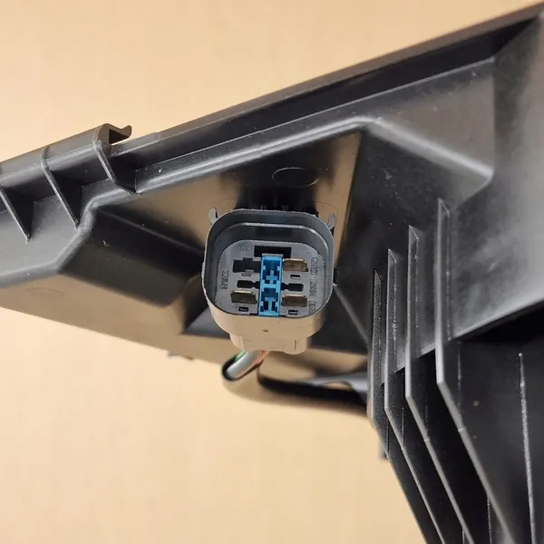 Kylfläktkontrollmodul BMW E81 E82 E84 E87 E88 E90 E91 E92 E93 image 7