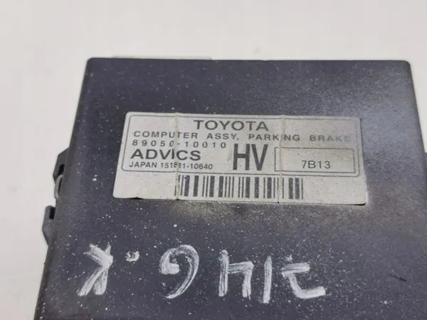 Module frein à main Toyota C-HR 2017 OEM 8905010010 image 8