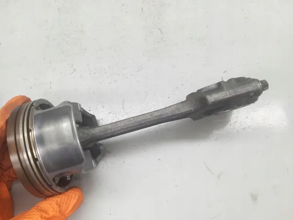 Kolben Pleuel Satz OEM 080326 für 0.9 TwinAir image 3
