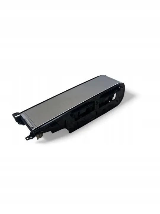Volvo XC90 Bekerhouder OEM 31389958 Dashboard image 5