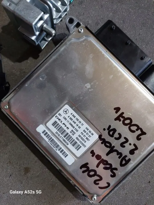 Moottorinohjain OEM A1111111111 C 204:lle image 3