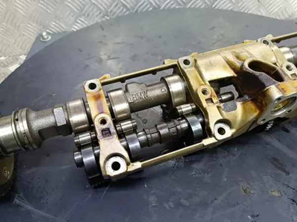 BMW Kamaxel OEM Wrakowisko-3166- för X5 E53 4.4 V8 image 3