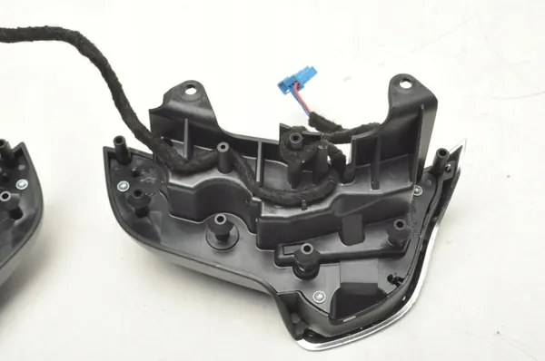 Boutons Volant Citroen C4 II OEM 96720447ZD image 7