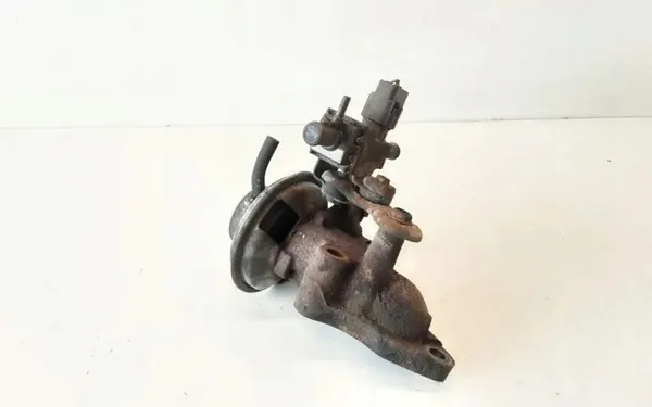 EGR-venttiili OEM 25800-27010 Toyota Corolla E12:lle image 2