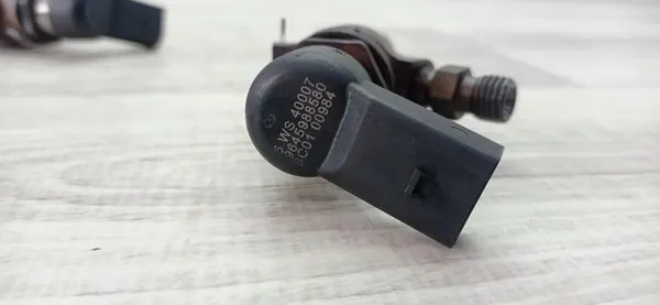 FORD FIESTA MK6 VI V 1.4 HDI Injektor 9645988580 image 10