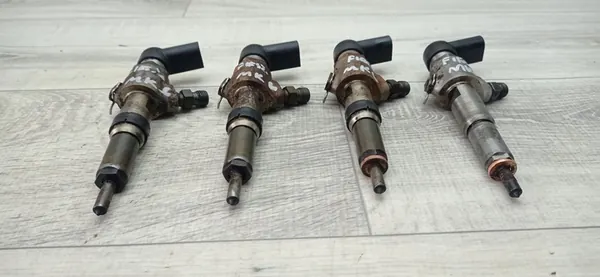 FORD FIESTA MK6 VI V 1.4 HDI Injektor 9645988580 image 3