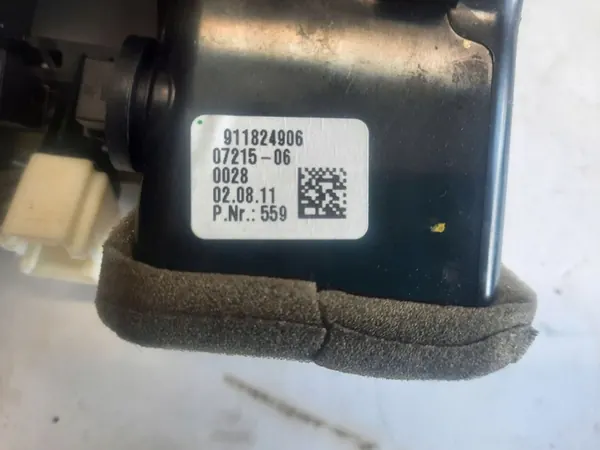 BMW 7 F01 F02 F03 F04 2014 Rear Air Vent Grille image 4