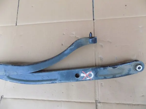 OEM 555C35270R Barra Estabilizadora Traseira Renault Twingo III image 3