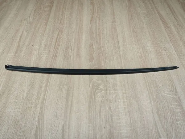 Vasen tuulilasin tiiviste OEM 8W6854327B Audi A5 image 2