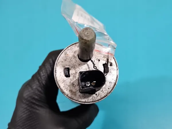 Polttoainesuodattimen Kotelointi Volvo V40 II 12- OEM 31669472 image 3