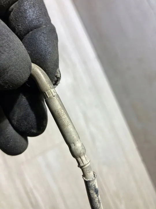 Sensor de temperatura de escape Toyota Avensis T270 OEM 89425-20390 image 2