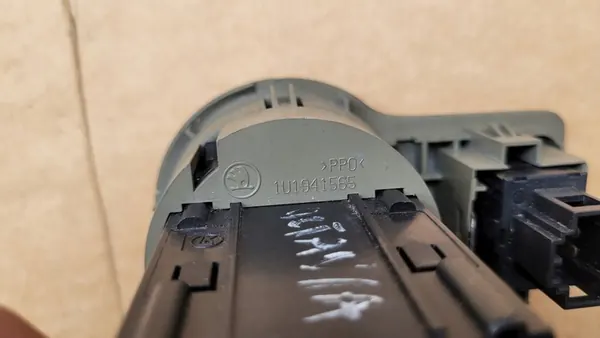 Lichtschalter SKODA OCTAVIA I 3B0941531A image 3