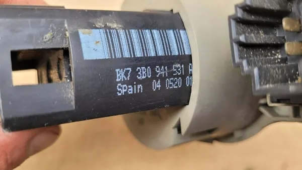 Lichtschalter SKODA OCTAVIA I 3B0941531A image 4