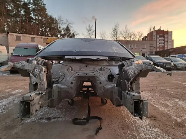 FRONTRIGHTLEGS Rechter Langsligger Jaguar XF 2016 image 8