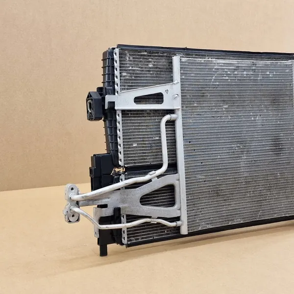 Radiador completo VW Up 1.0 TSI 1.0 GTI image 5