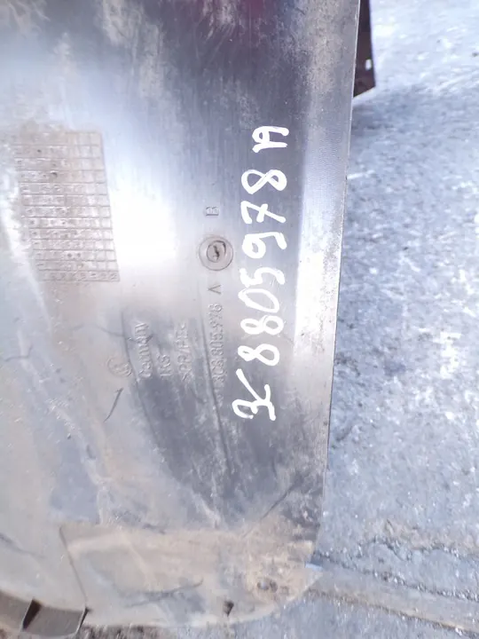 Right Front Wheel Arch Volkswagen Passat CC image 2