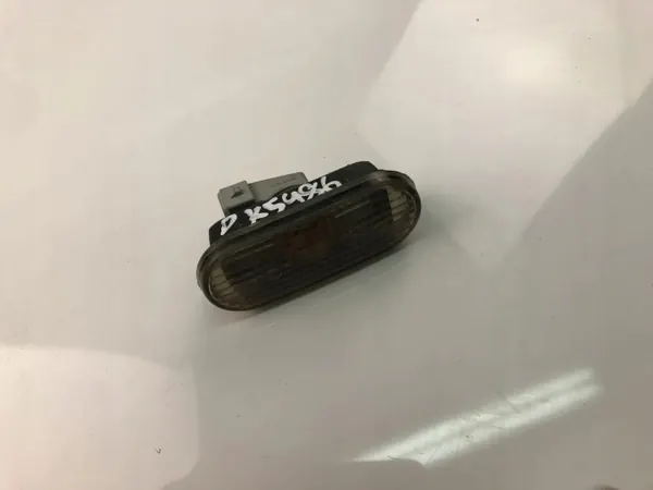 OEM 49321029 Pisca esquerdo VW Polo 6N2 image 2