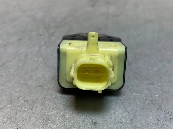 Subaru Forester SJ Airbag-Sensor OEM FBZ17115 image 3