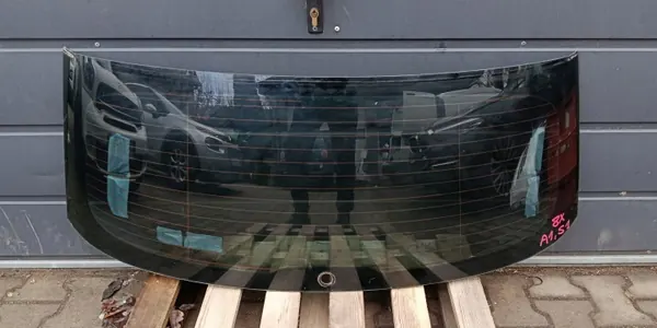 Audi S1 A1 8X Heckklappenscheibe OEM 8X0 - Gebraucht image 2