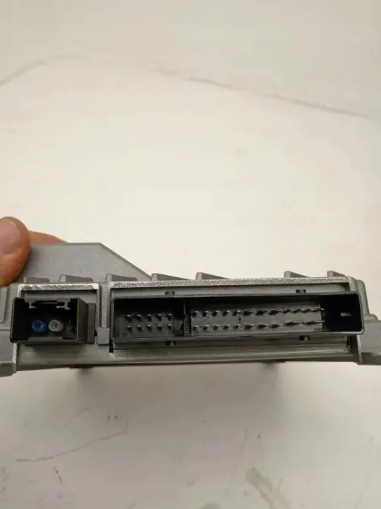 Burmester Förstärkare OEM A2139001224 för Mercedes W217 image 3