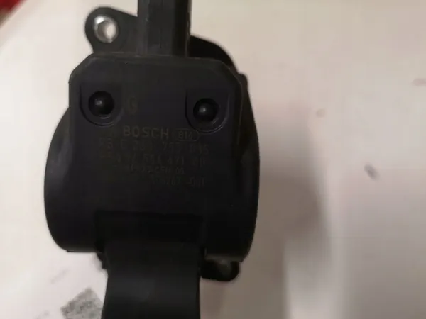 Gaspedaal PEUGEOT PARTNER FURGON 1.6L diesel 2006 OEM image 3