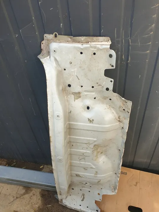 TESLA 3 III Reforço de Para-choque Traseiro 1077958-S0-A image 4