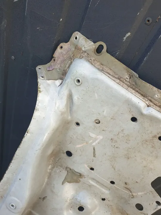 TESLA 3 III Reforço de Para-choque Traseiro 1077958-S0-A image 8