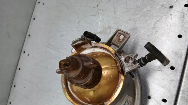 VOLVO S60 00-10 FAROL HALÓGENO DIREITO image 5