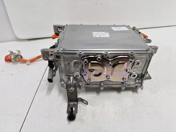 Inverter Mitsubishi Outlander III 2.0 PHEV W005T70271 image 7