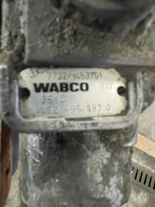 Vanne de frein EBS ABS Scania P380 2009-2012 OEM 1453751 image 5