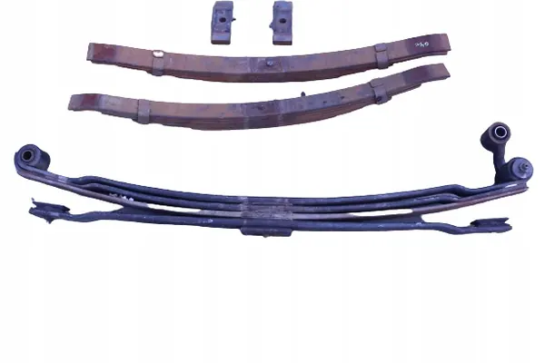 Mola de lâminas traseira OEM 55020-9X51A para Nissan Cabstar image 2